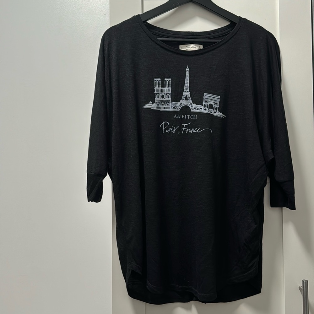 Abercrombie & Fitch Mid-Sleeve T-Shirt